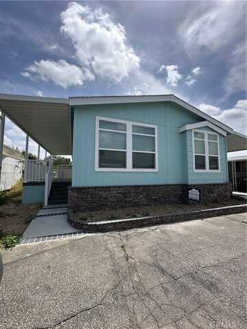 8800 Eton Avenue, Canoga Park, CA 91304