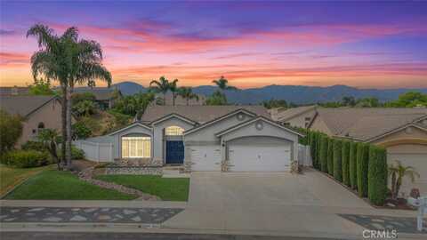 1044 Shadow Crest Circle, Corona, CA 92881