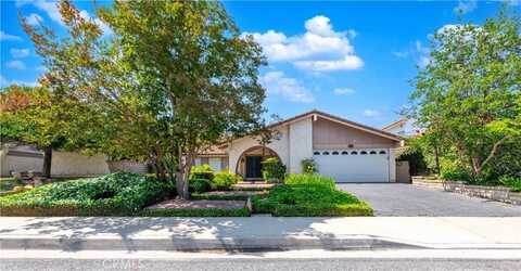 28752 Pisces Street, Agoura Hills, CA 91301