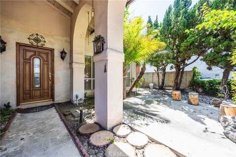 5402 Saint Marys Circle, Westminster, CA 92683