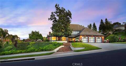 29302 Laro Drive, Agoura Hills, CA 91301