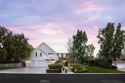 24992 Buckskin Drive, Laguna Hills, CA 92653