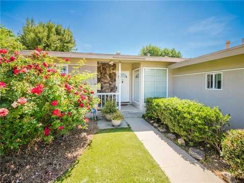 10022 Gothic Avenue, North Hills, CA 91343