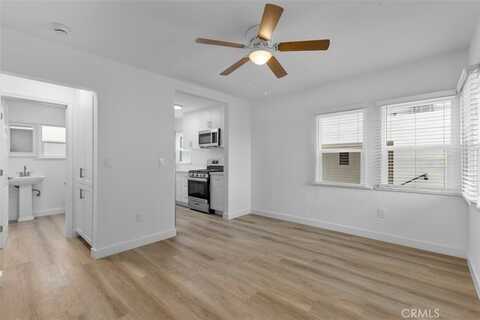 908 Manhattan Avenue, Hermosa Beach, CA 90254