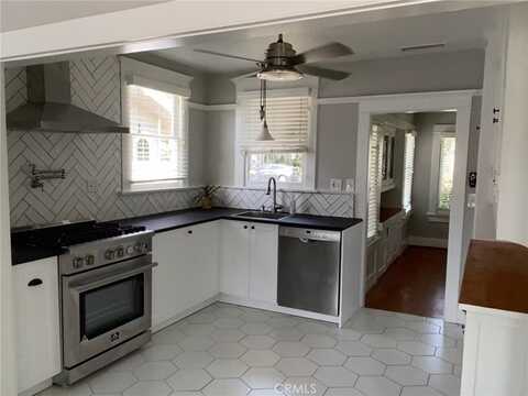 128 W Brookdale Place, Fullerton, CA 92832