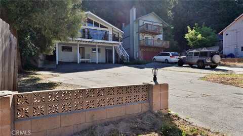 24674 Lake Drive, Crestline, CA 92325