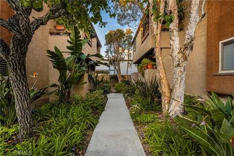 16927 Bluewater Lane, Huntington Beach, CA 92649