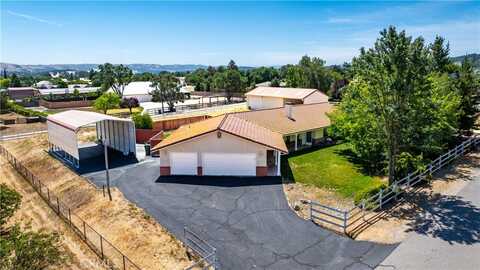 1085 Casteel Lane, Templeton, CA 93465