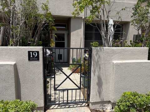 19 Softwind, Aliso Viejo, CA 92656