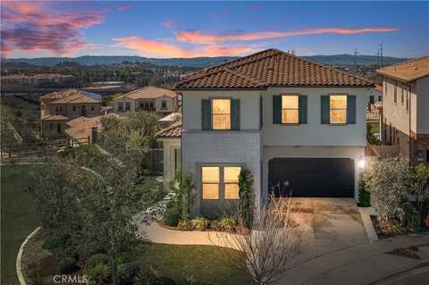 1818 Canyon Oaks Lane, Lake Forest, CA 92610