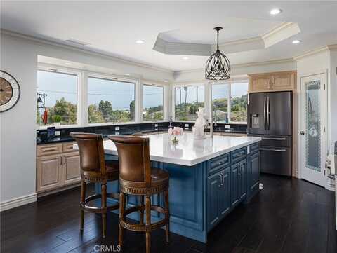 30229 Kingsridge Drive, Rancho Palos Verdes, CA 90275