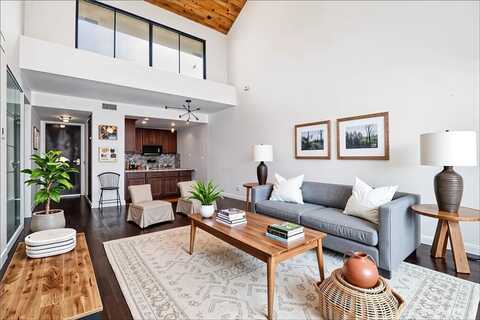 435 S La Fayette Park Place, Los Angeles, CA 90057