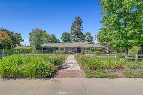 252 W 15th Street, Upland, CA 91786