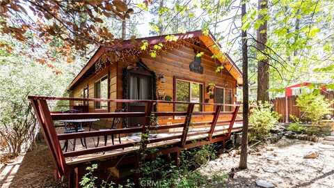 513 Sugarloaf Boulevard, Big Bear City, CA 92314