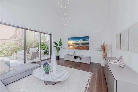 107 Trumpet Flower, Irvine, CA 92618