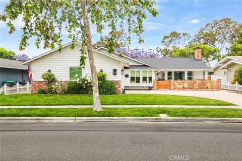 3061 Ruth Elaine Drive, Los Alamitos, CA 90720