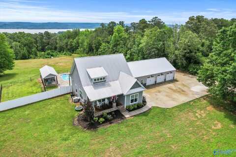 1700 Columbus City Road, Scottsboro, AL 35769
