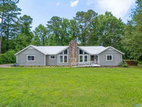 126 Guinivere Drive, Albertville, AL 35950