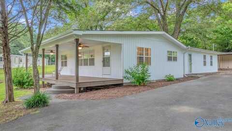 3031 Scottsboro Hwy 79, Scottsboro, AL 35769