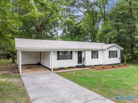 204 10th Avenue, Arab, AL 35016
