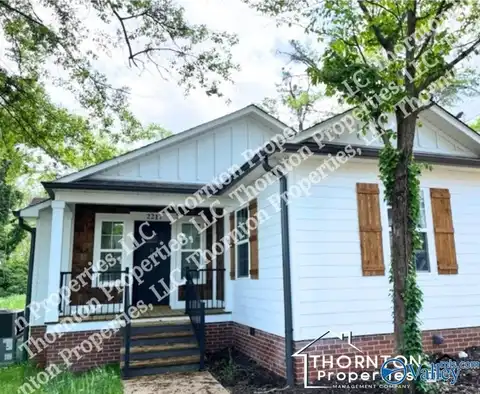2217 Scott Street, Guntersville, AL 35976