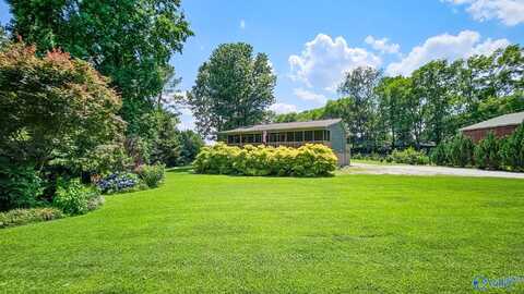 133 Bluff Drive, Rogersville, AL 35652