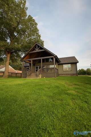 795 County Road 526, Centre, AL 35960
