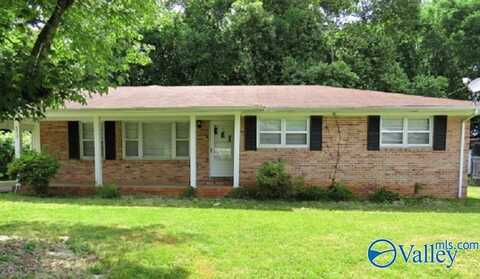5002 Ortega Circle NW, Huntsville, AL 35810