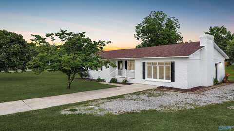 21600 Daveen Drive, Elkmont, AL 35620