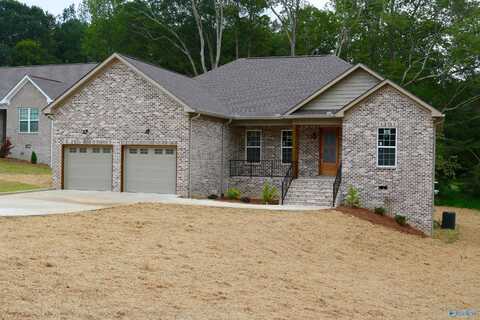 1392 Locust Drive, Arab, AL 35016