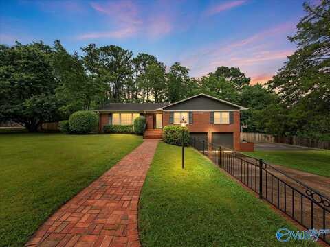405 Meadow View Drive SE, Huntsville, AL 35802