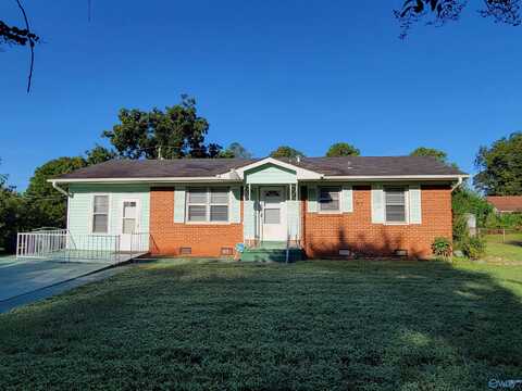 3107 Stewart Street, Huntsville, AL 35810