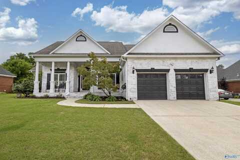 3207 Sweetbriar Road SW, Decatur, AL 35603
