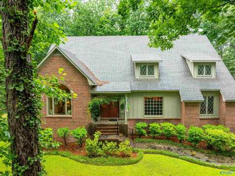 520 Mistletoe Hollow Road, Gadsden, AL 35901