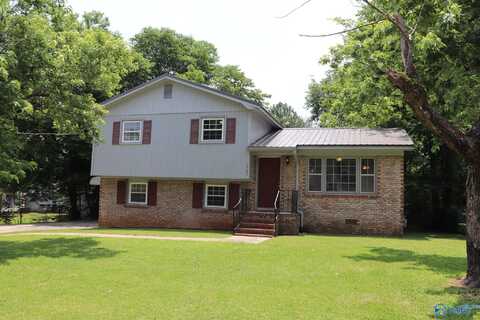 3703 Fox Trail Circle, Huntsville, AL 35810