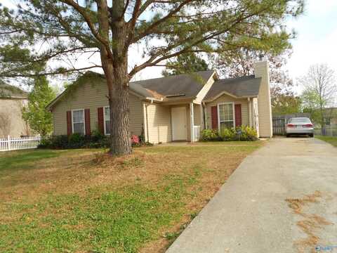 2513 Reabok Circle, Huntsville, AL 35803