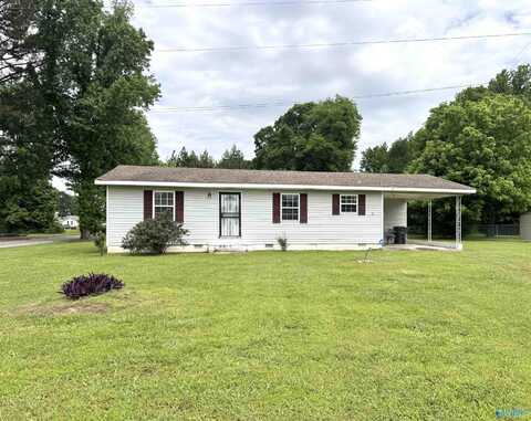 32 Kirby Road, Hillsboro, AL 35643