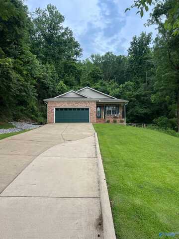 194 Hood Road, Rainbow City, AL 35906