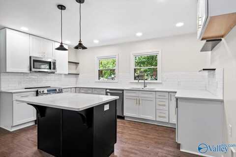 2500 Mastin Lake Road NW, Huntsville, AL 35810