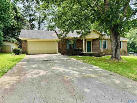 104 Cotton Hill Road, Huntsville, AL 35811