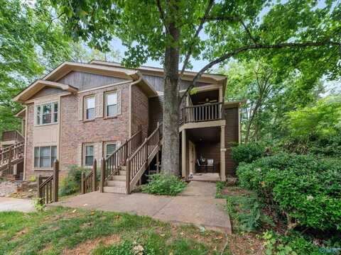 2121 Bell Grove Drive SW, Huntsville, AL 35802