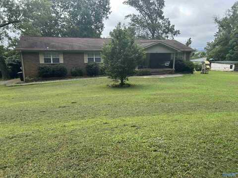 207 Grant Street, Gadsden, AL 35901