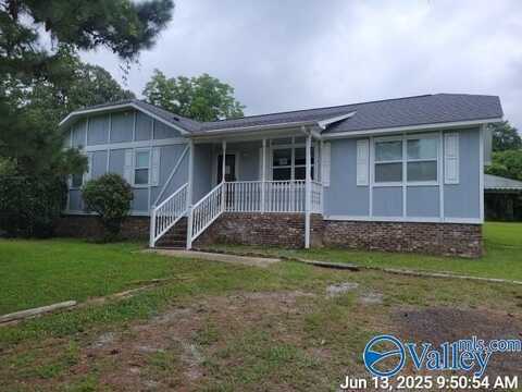 212 Fairway Drive, Attalla, AL 35954