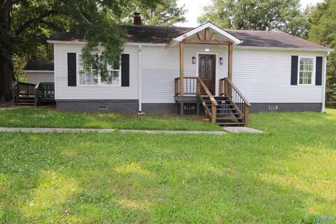 132 E Pine Street, Falkville, AL 35622