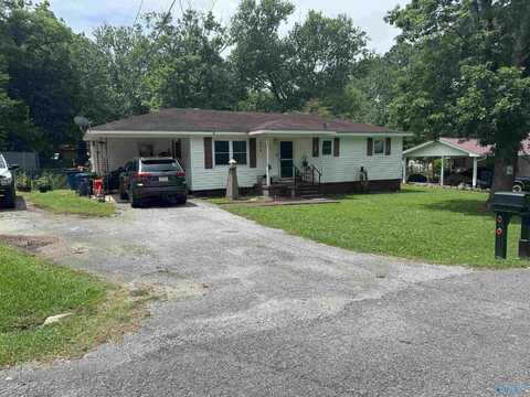 172 Charlotte Avenue, Boaz, AL 35957
