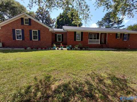 939 County Road 177, Moulton, AL 35650
