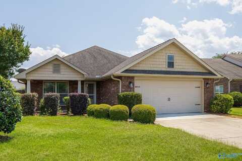 212 Grantham Circle, Madison, AL 35756