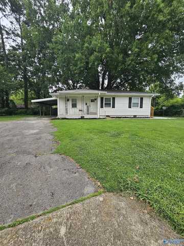 4321 Arlington Court, Huntsville, AL 35805