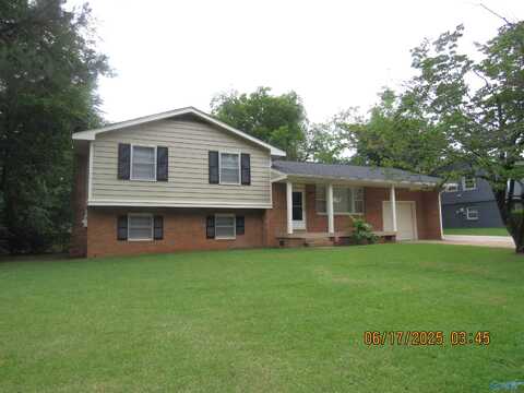4007 Glendale Lane, Huntsville, AL 35810