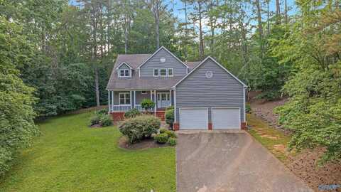 6208 Robin Lane, Fort Payne, AL 35967